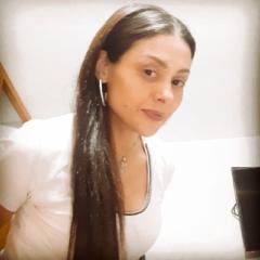 Laura Pino