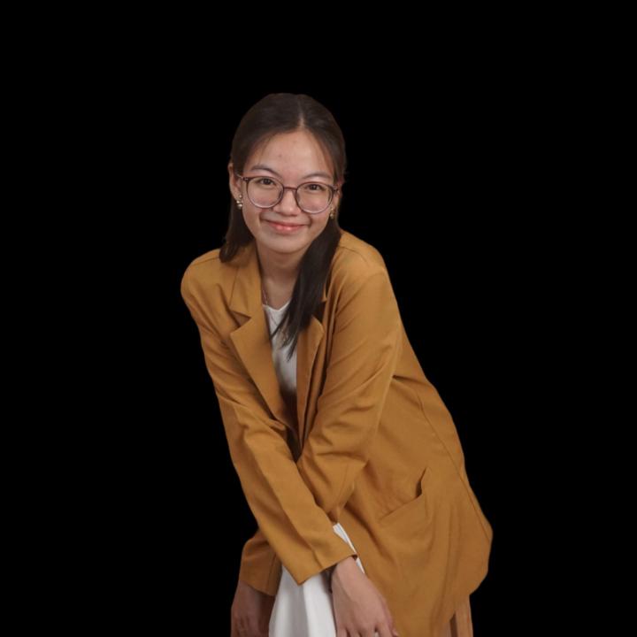 Cassandra Kyle Hakamata