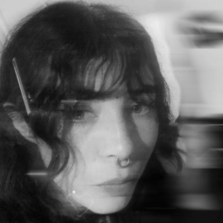 Kim H.