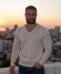 Federico R