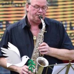 Ralf Helmers