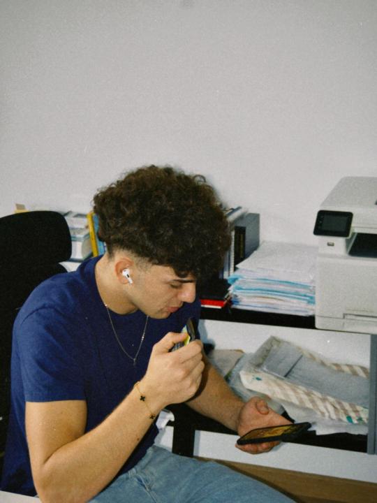 Enzo Samuel