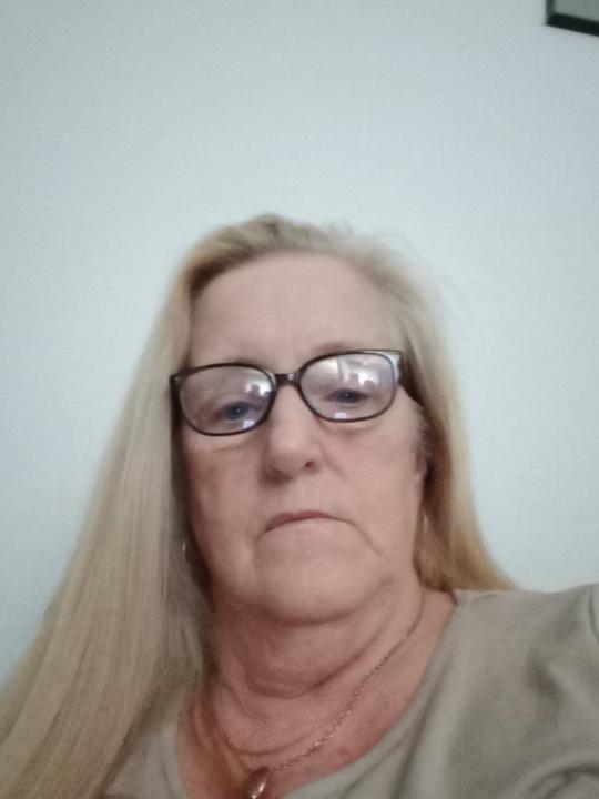 Janette Carlin