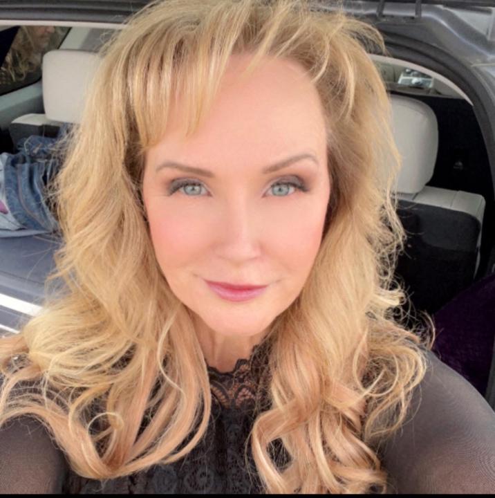 Karyn Henderson