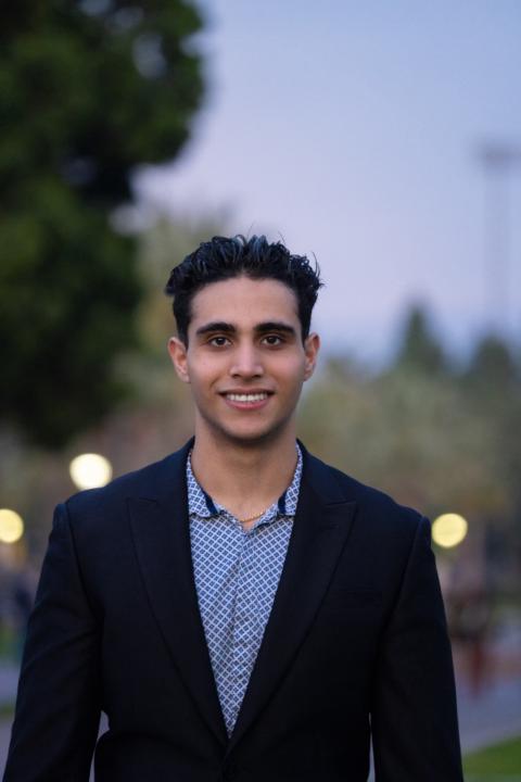 Parsa Farokhi Valdez