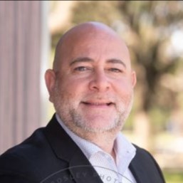 Roberto Guzman
