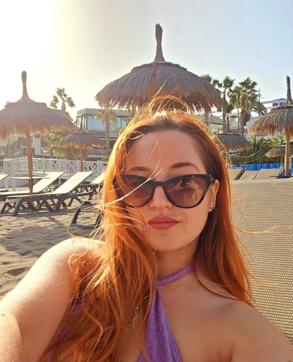 Jadey J