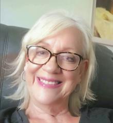 Linda Smith