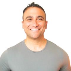Dr. Ryan Ahmed