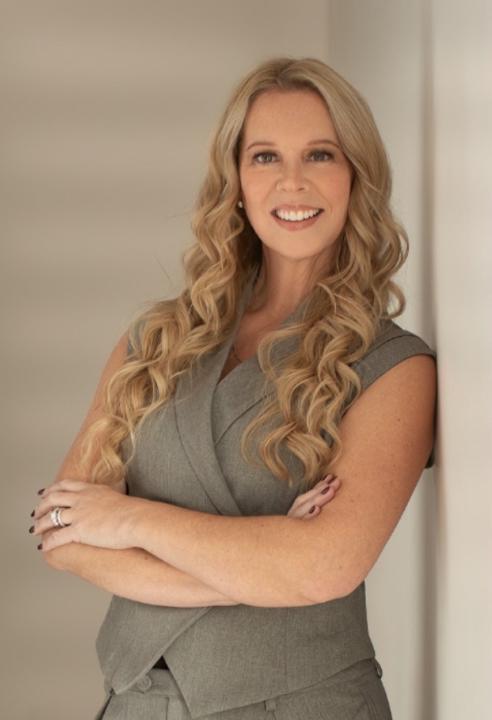 Carrie Alex