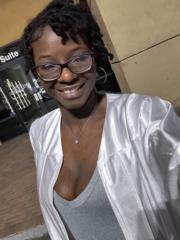 Jazmin True