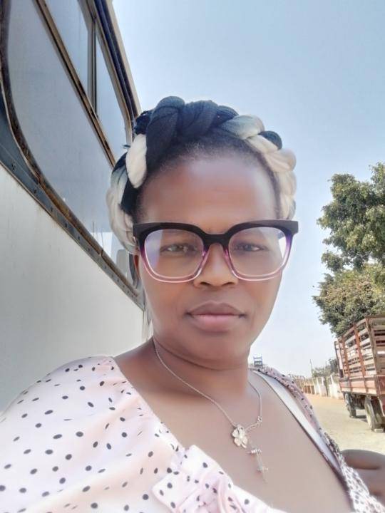 Iris Tlou Mporetji