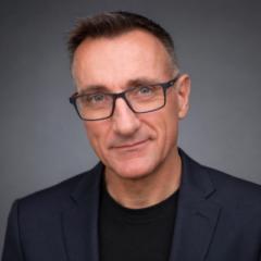 Simon Jones