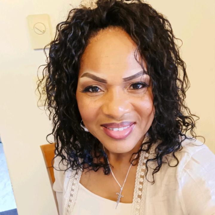Loretta Canada-Warren