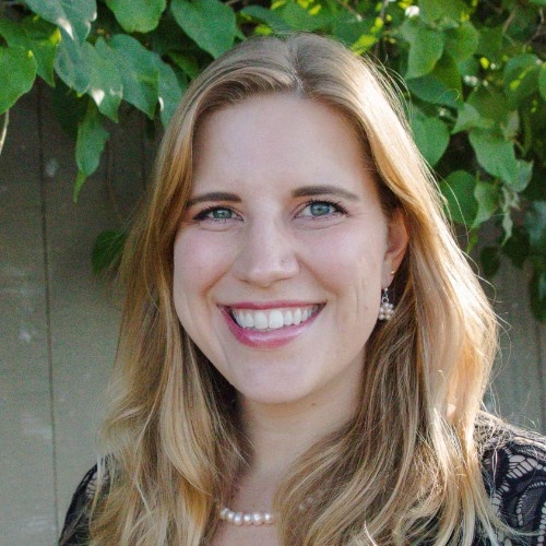 Holly Peck