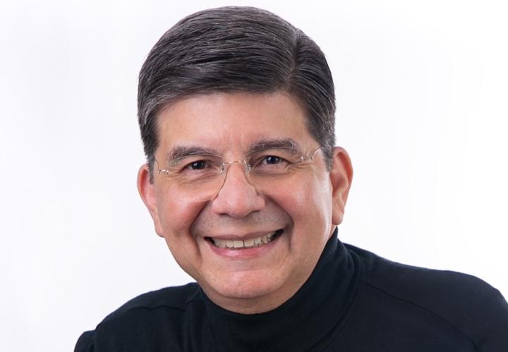 Raúl B. Santos S.