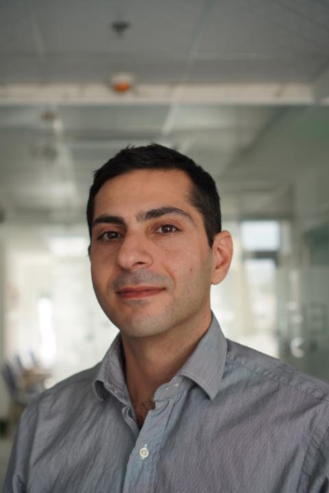 Apro Chant Foujourian