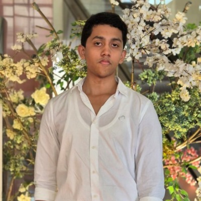 Akeesh H