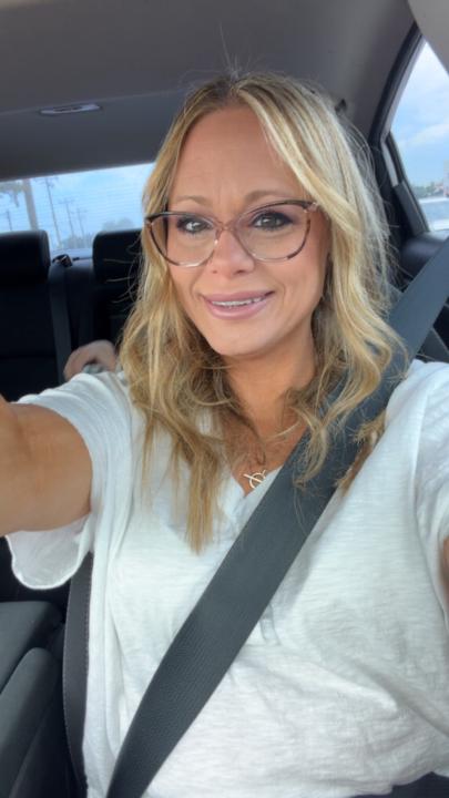 Stephanie Jolly