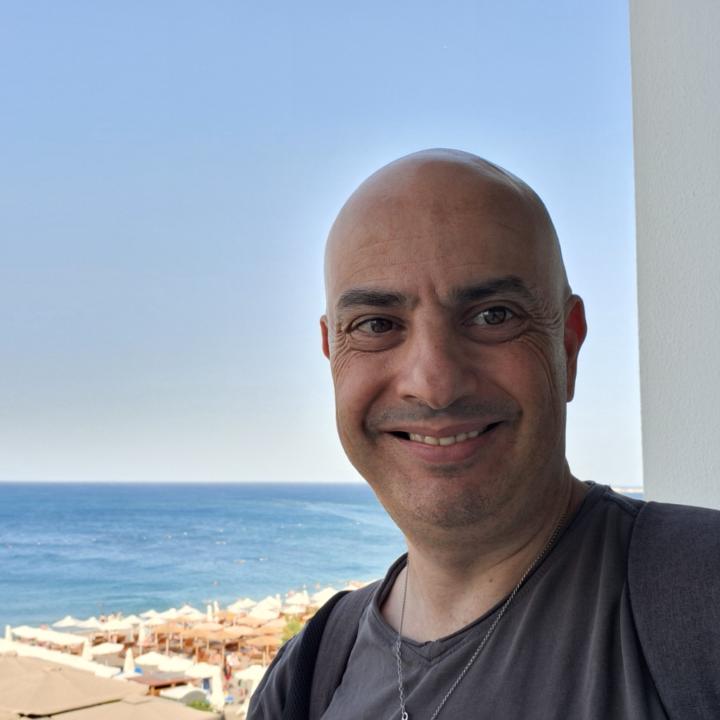 מושיק טאבוך