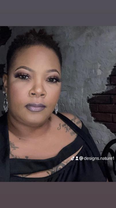 Valencia Mz.Vee Gibbs
