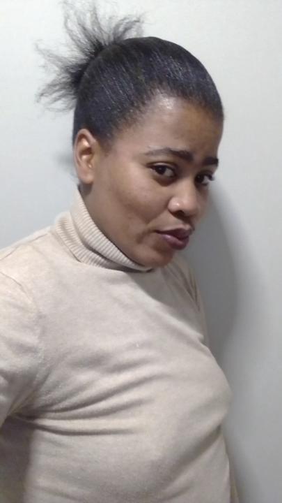 Pumeza Mondileki-Digital marketer