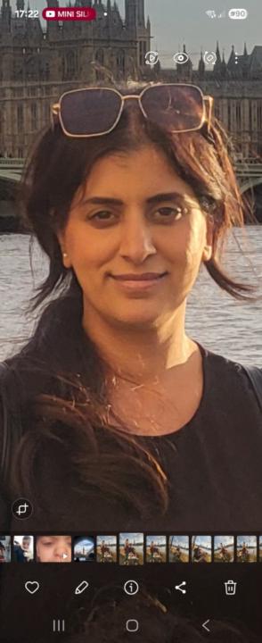 Alima Hussain