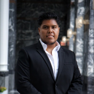 Armando Valencia