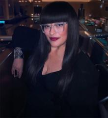 Christine De La Rosa