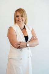 Jacqueline Lobo