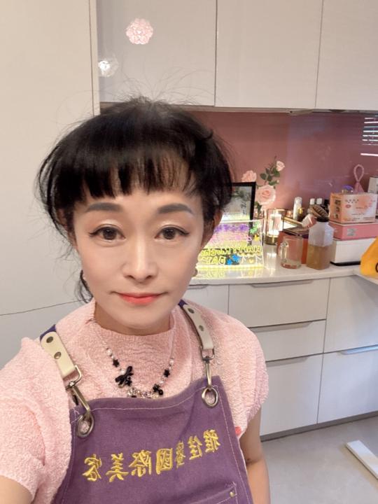 張 睿玲