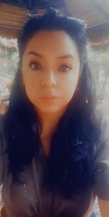 Lizzett Sdenka Paredes Rivero