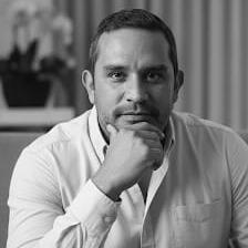 Mike Alvarez