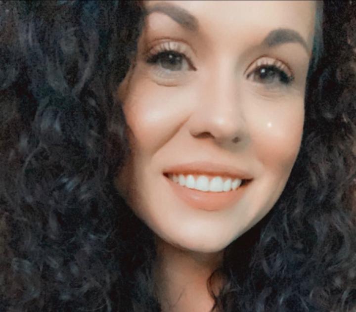 Veronica Giron