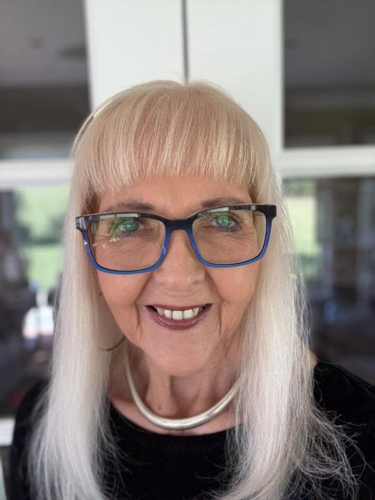Carolyn Hart