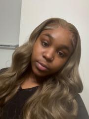 Liyah Bowles