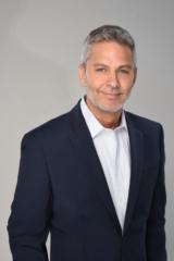 Cesar Robles