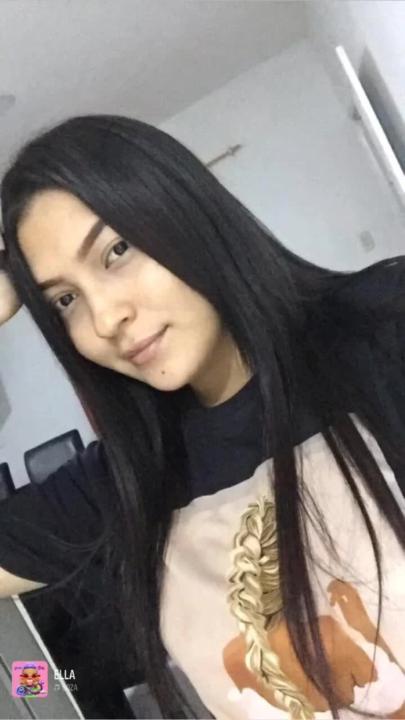 Julissa Mena villa
