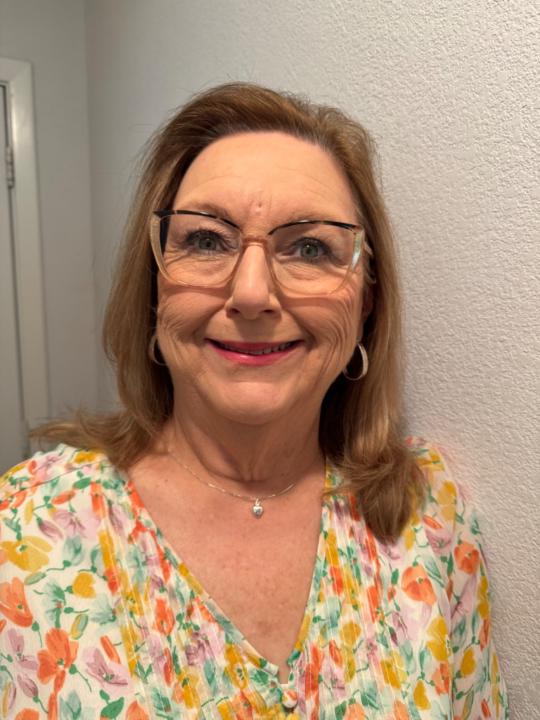 Teresa Falk