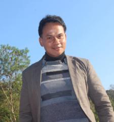 Dechatorn Tarapromkaew