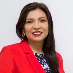 Karina ll Linares