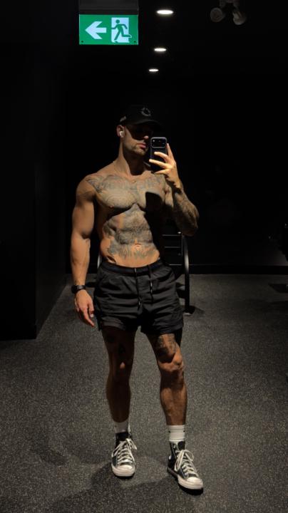 Miles Dongen