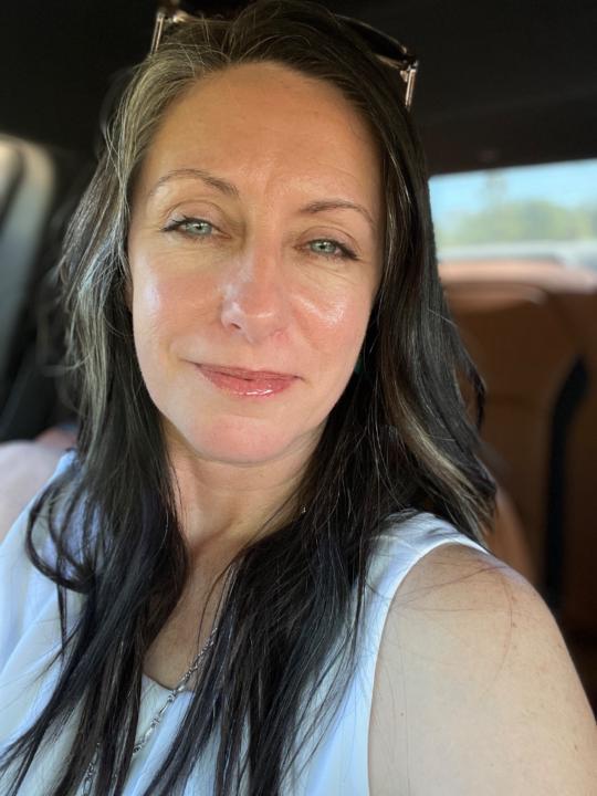 Suzanne Nichols