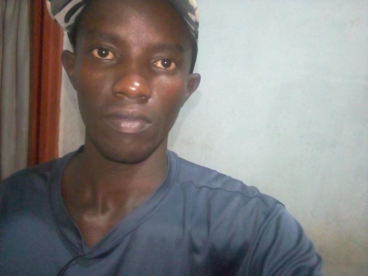 Alfredo tieno Ousno