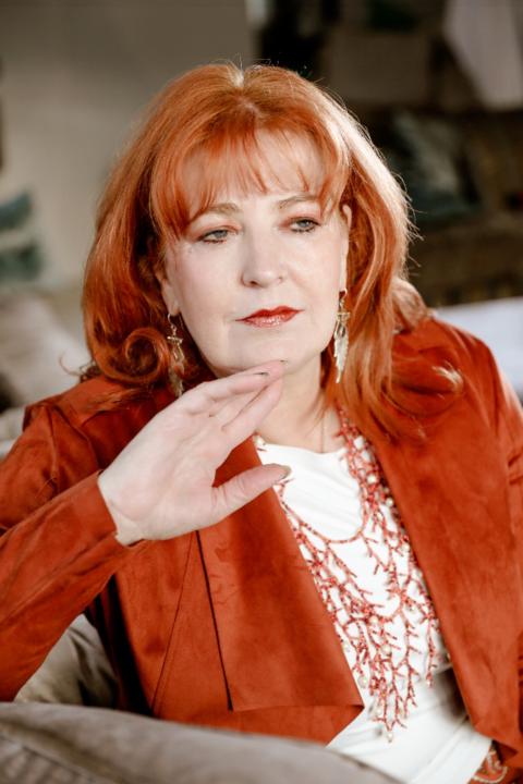 Julie Hart