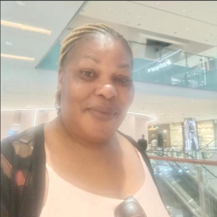 Francine Lingofo nyota