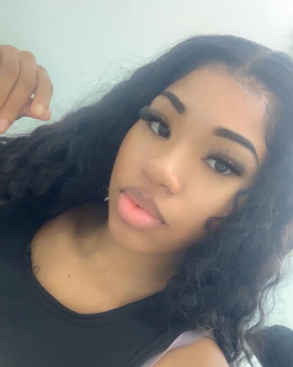 Nia Williams