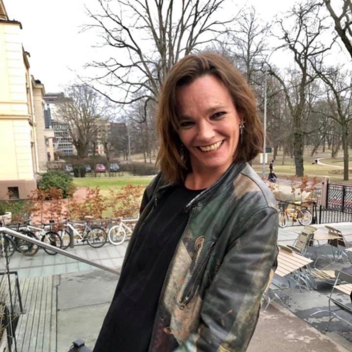 Julie Winge