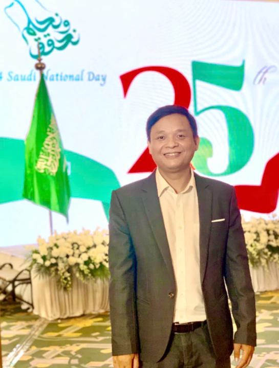 Vinh Hoàng Văn