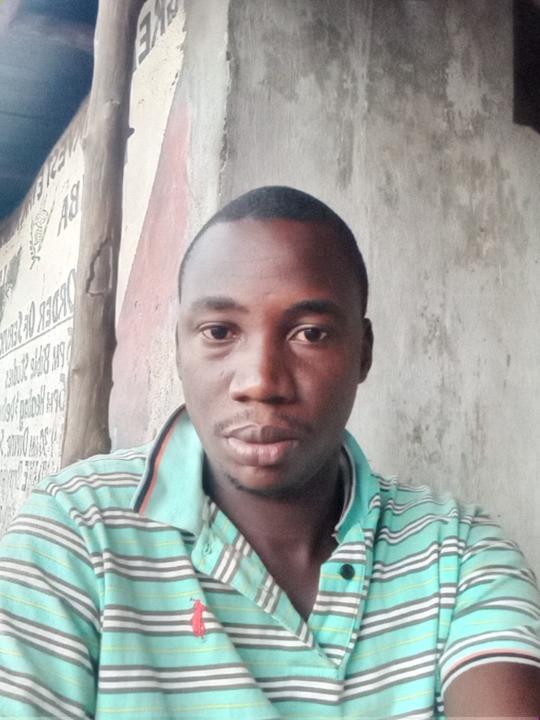 Lansana Dumbuya